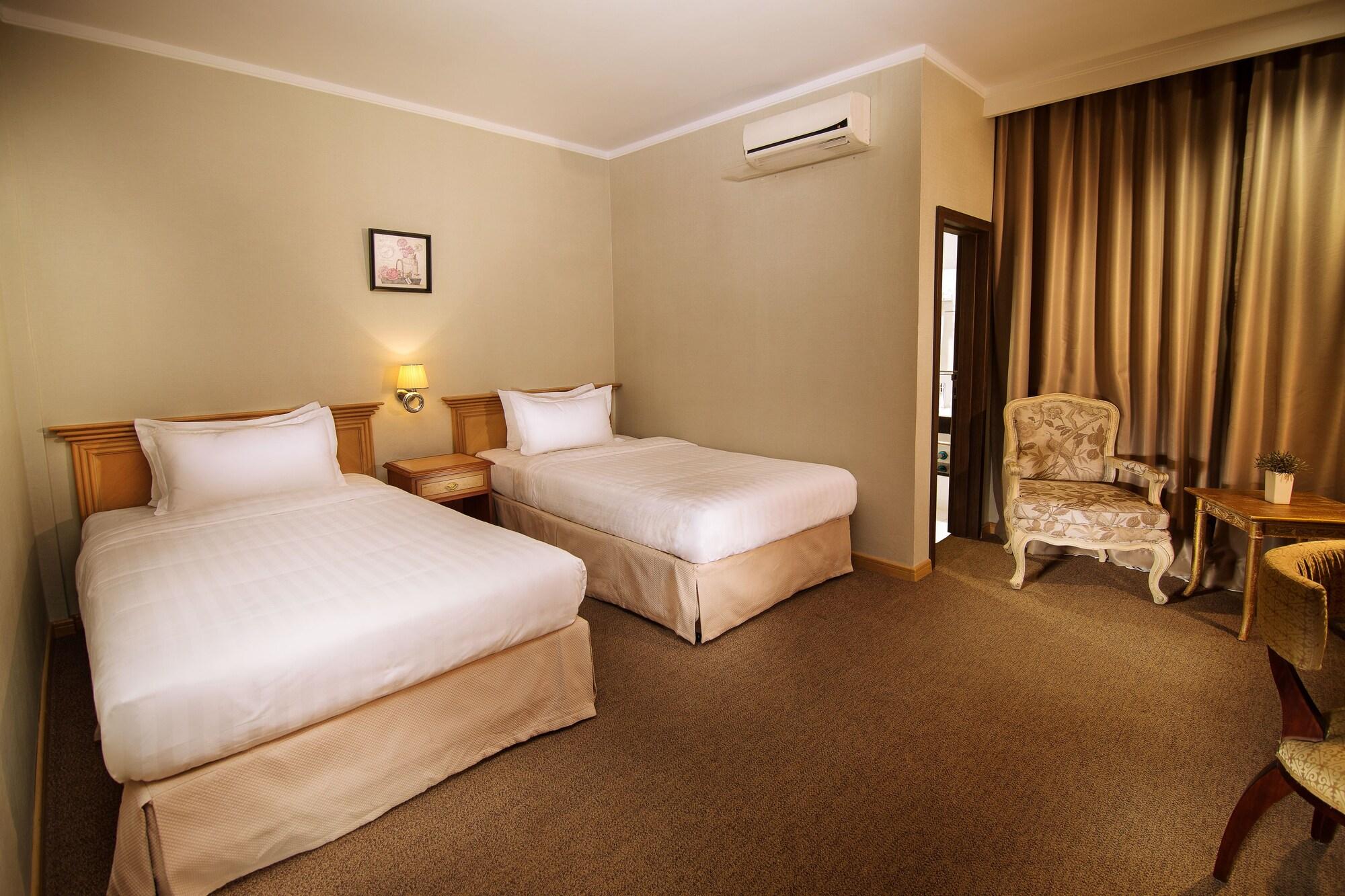 Menumbing Heritage Hotel Pangkal Pinang Luaran gambar